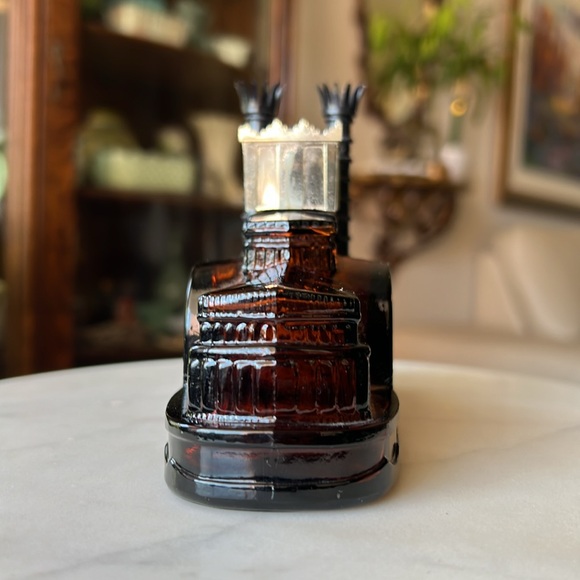 Vintage Avon Side Wheeler Tai Winds After Shave Cologne Decanter Glass Bottle - Picture 7 of 12